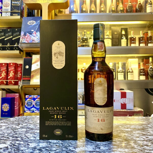 [SALE] LAGAVULIN 16 Năm